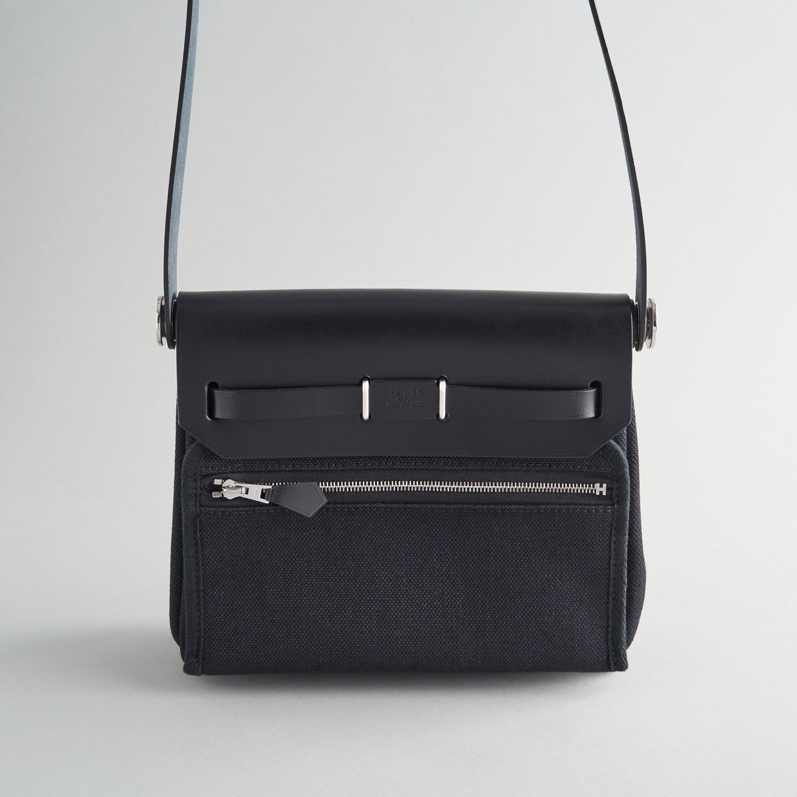 H**me5 Herbag Mini Black Palladium Hardware